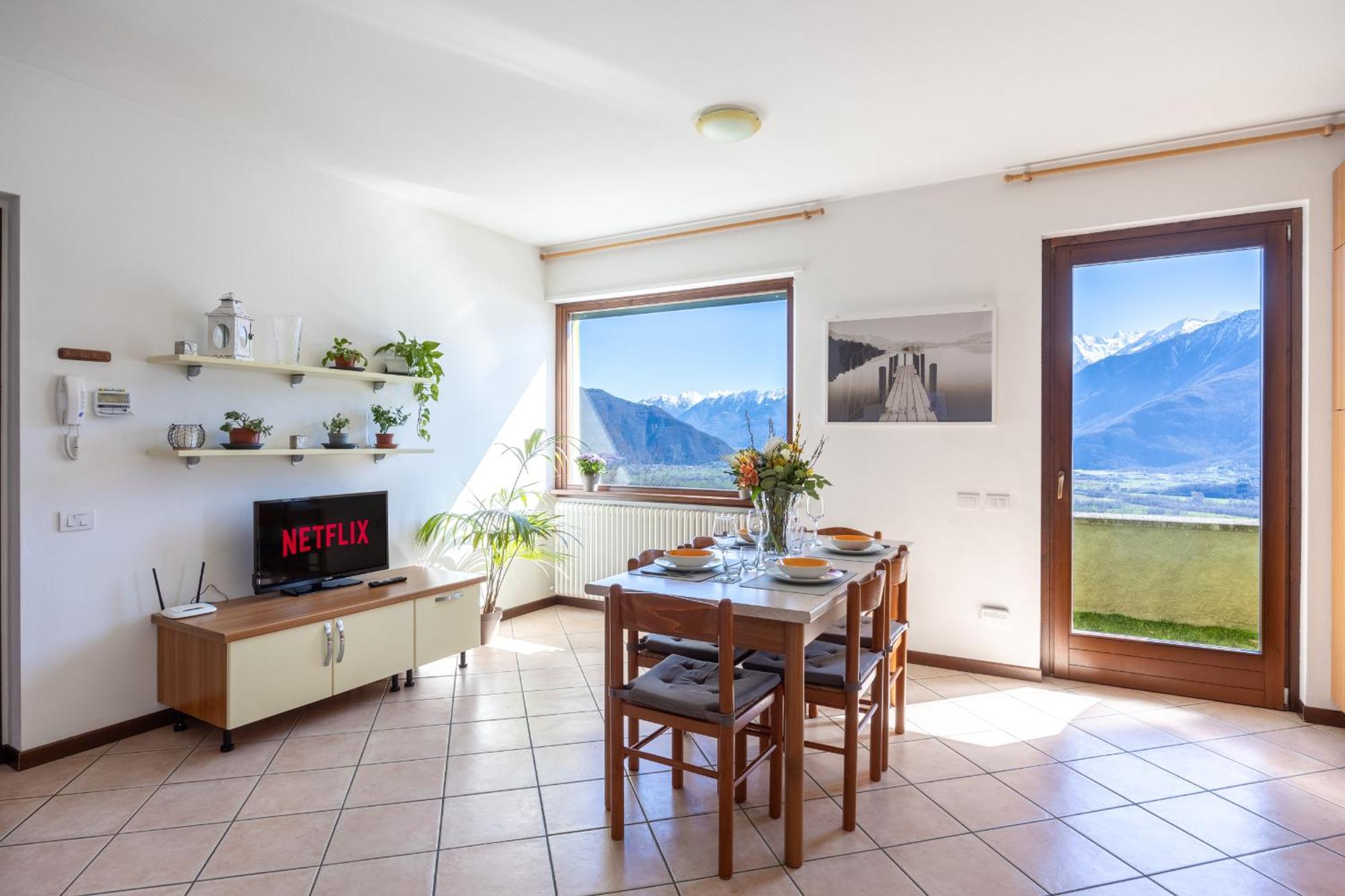 Lago Di Como - Luxury Panoramic Garden - Free Wifi Villa Gera Lario Bagian luar foto