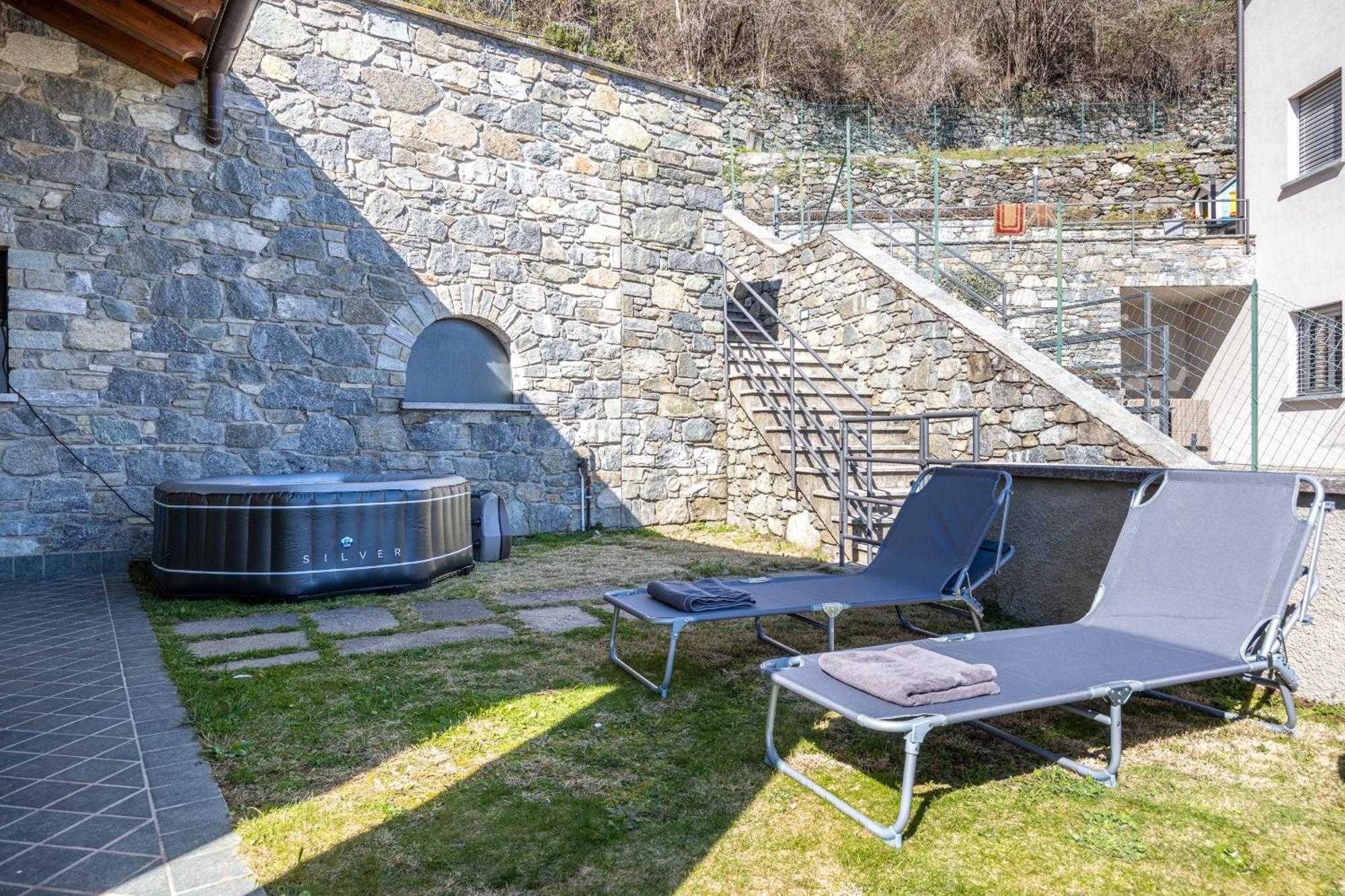 Lago Di Como - Luxury Panoramic Garden - Free Wifi Villa Gera Lario Bagian luar foto